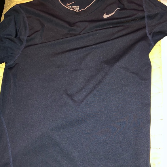 Nike Pro Combat Fitted Shirt - Picture 1 of 2